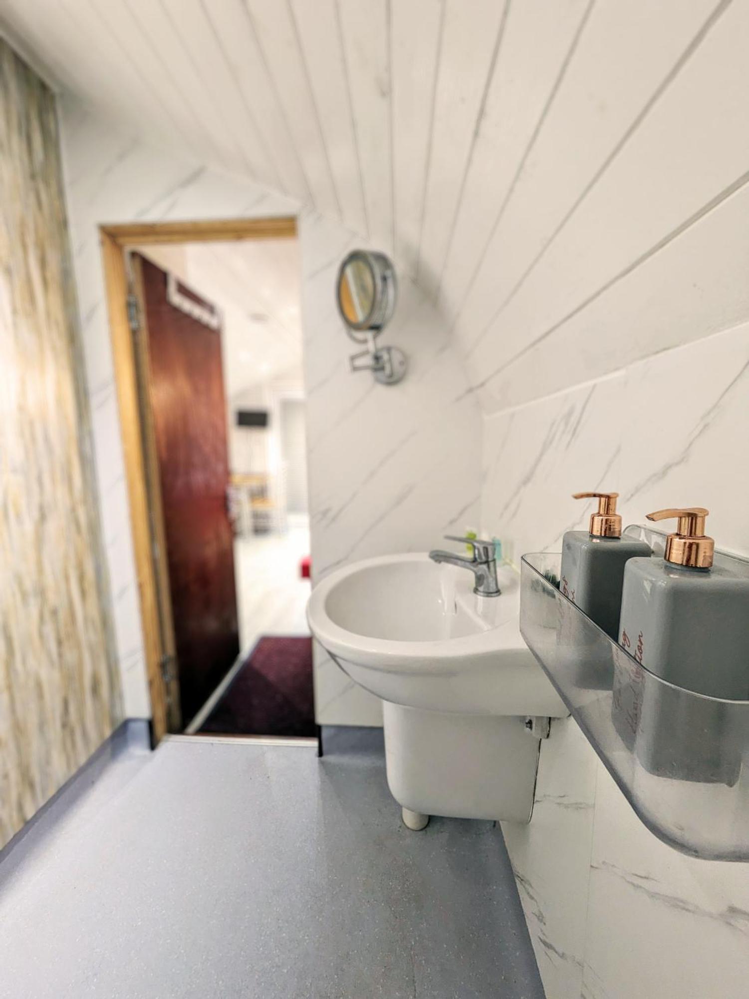 Villa Glamping Pod For 2 Pod Beag Na Haun Eriskay Extérieur photo